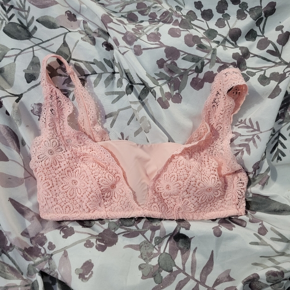 Junior Bralette - Picture 1 of 3